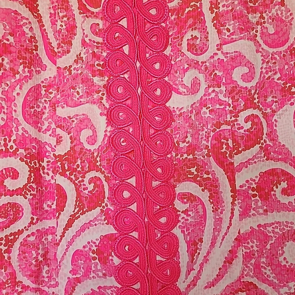 Lilly Pulitzer, Ryder Shift Mini Sleeveless, V-neck Dress in Pink Pout. - Picture 2 of 6